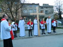 Parafialna Droga Krzyżowa 2017_10