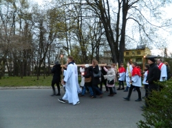 Parafialna Droga Krzyżowa 2017_12