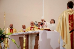 15.06.2008 - Poświęcenie kościoła - Liturgia Eucharystyczna